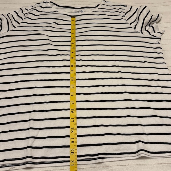 Croft & Barrow Black and White Striped Short Sleeve Tee - Picture 5 of 5